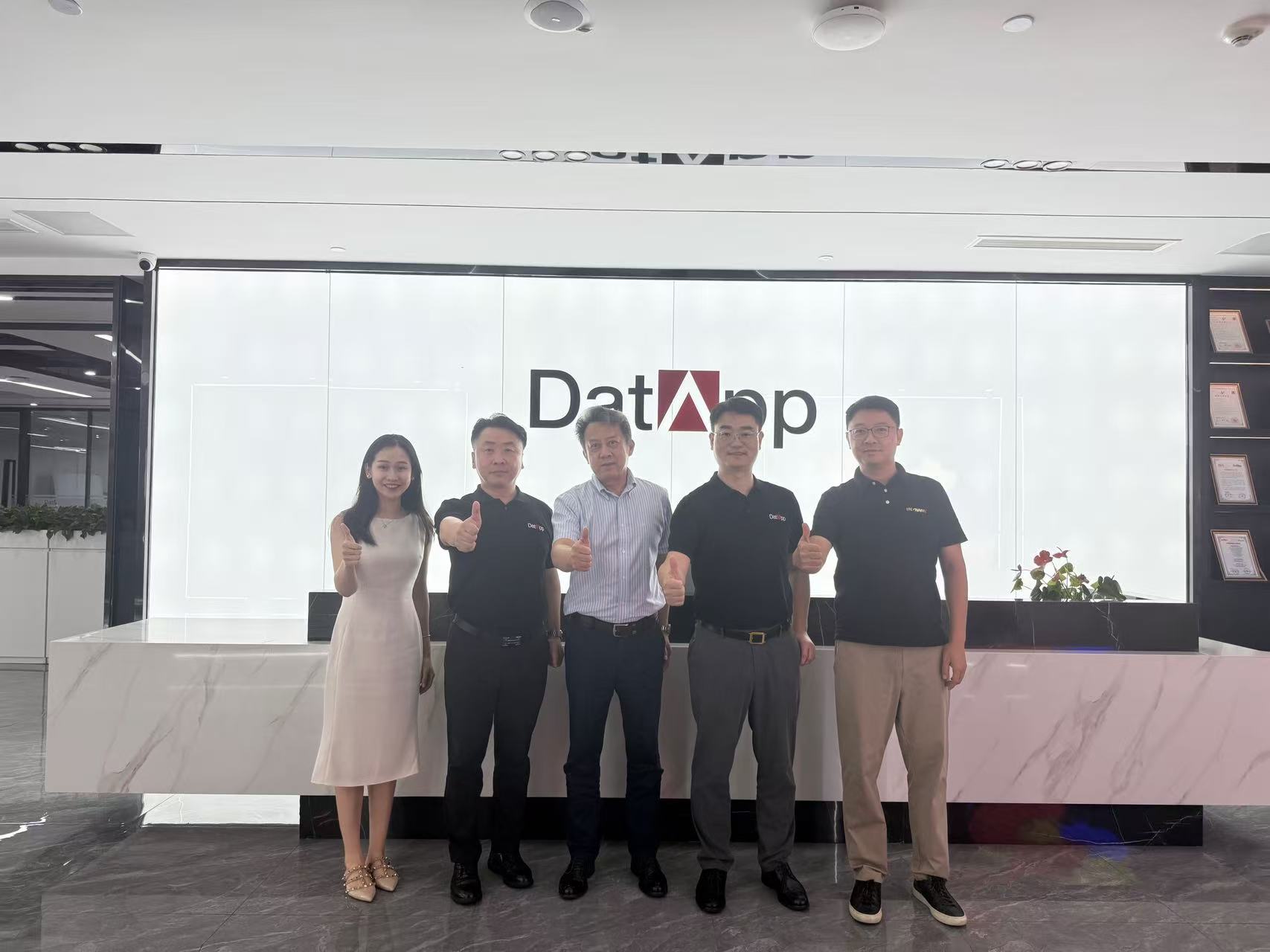 微信图片_20250925161859_1462_32.jpg 微信图片_20250925161859_1462_32.jpg